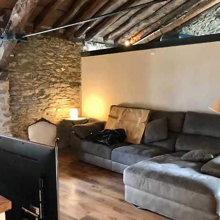 Les Nids Apartment *