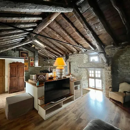 Les Nids Apartment *
